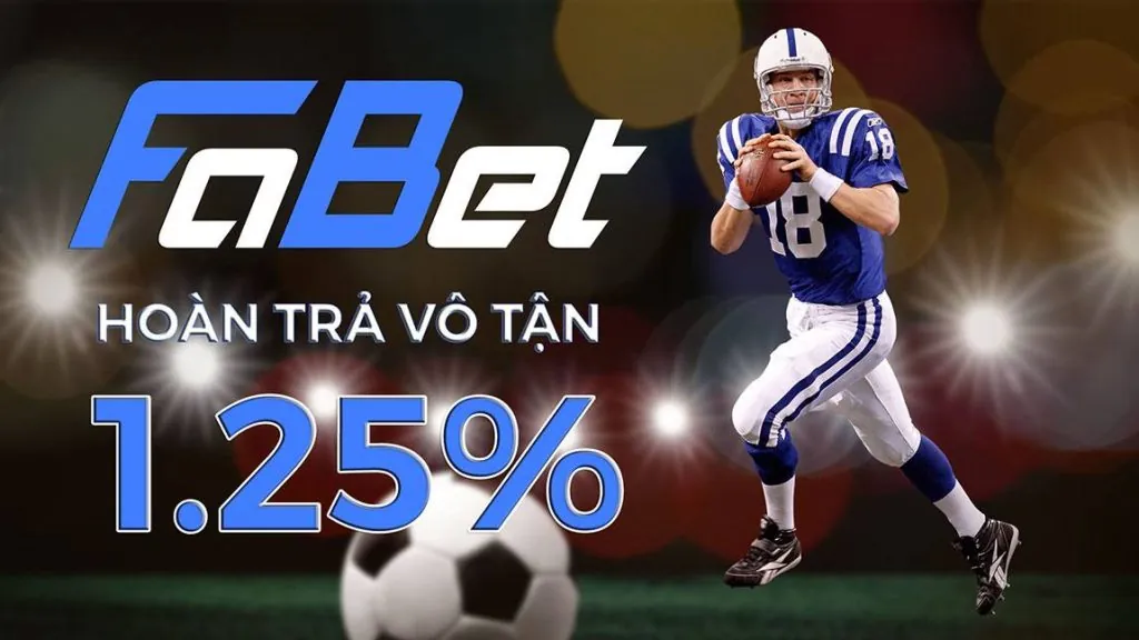 Người chơi đang phân tích chiến kê và chiến thuật cá cược đá gà